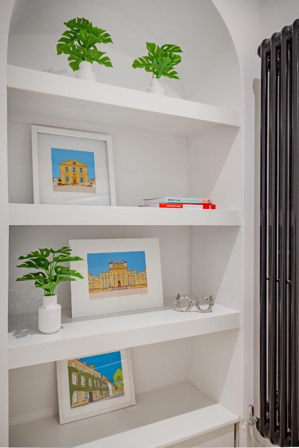 Oxfordshire Living - The Churchill Apartment - Вудсток Экстерьер фото