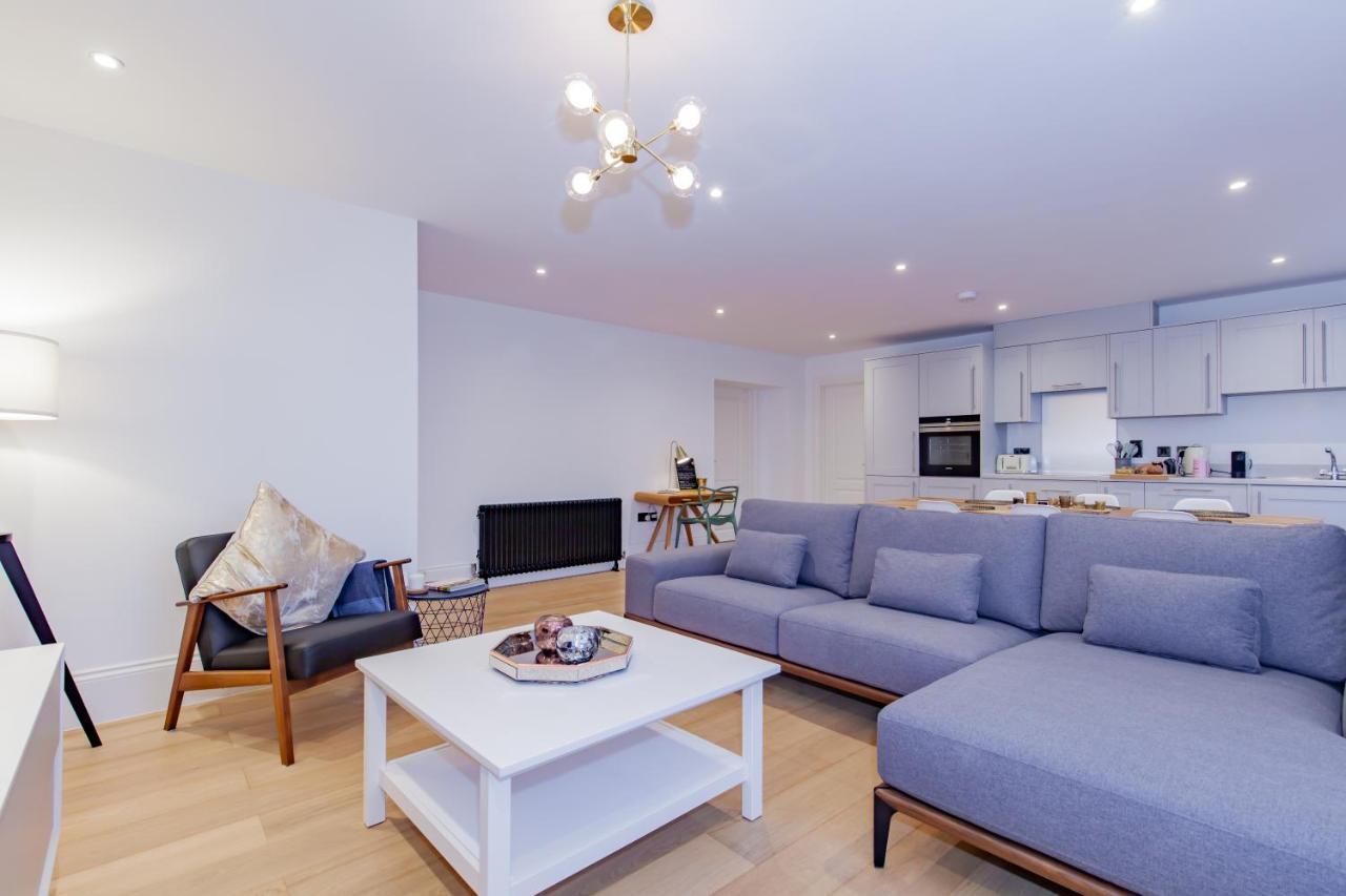 Oxfordshire Living - The Churchill Apartment - Вудсток Экстерьер фото