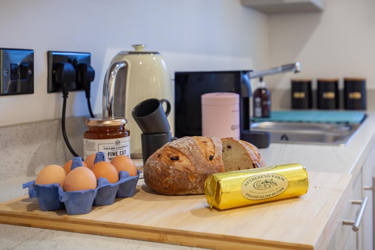 Oxfordshire Living - The Churchill Apartment - Вудсток Экстерьер фото