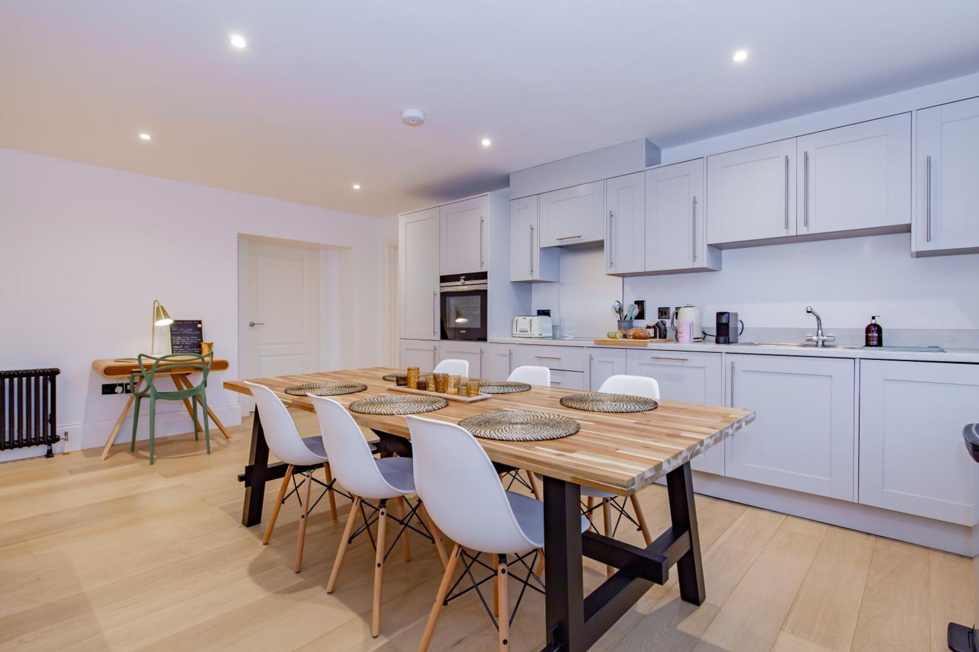 Oxfordshire Living - The Churchill Apartment - Вудсток Экстерьер фото